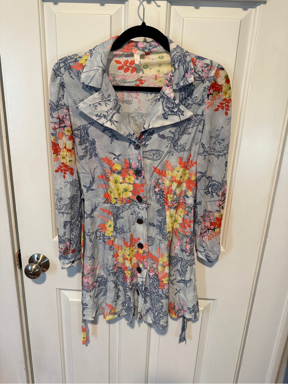 True Vintage  Floral Button-Front Long Sleeve Shirt Dress